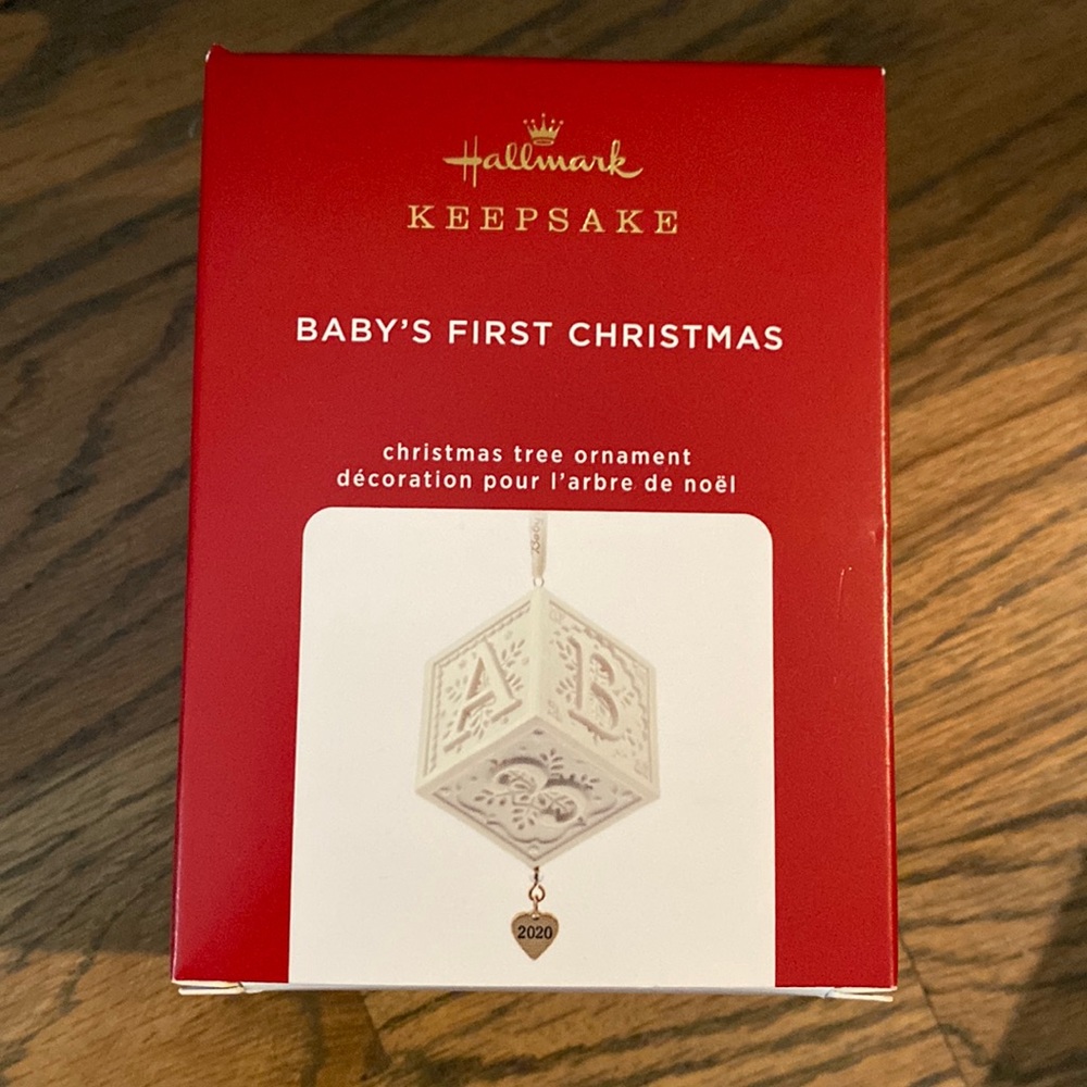 Hallmark Keepsake Ornament: Baby’s First Christmas